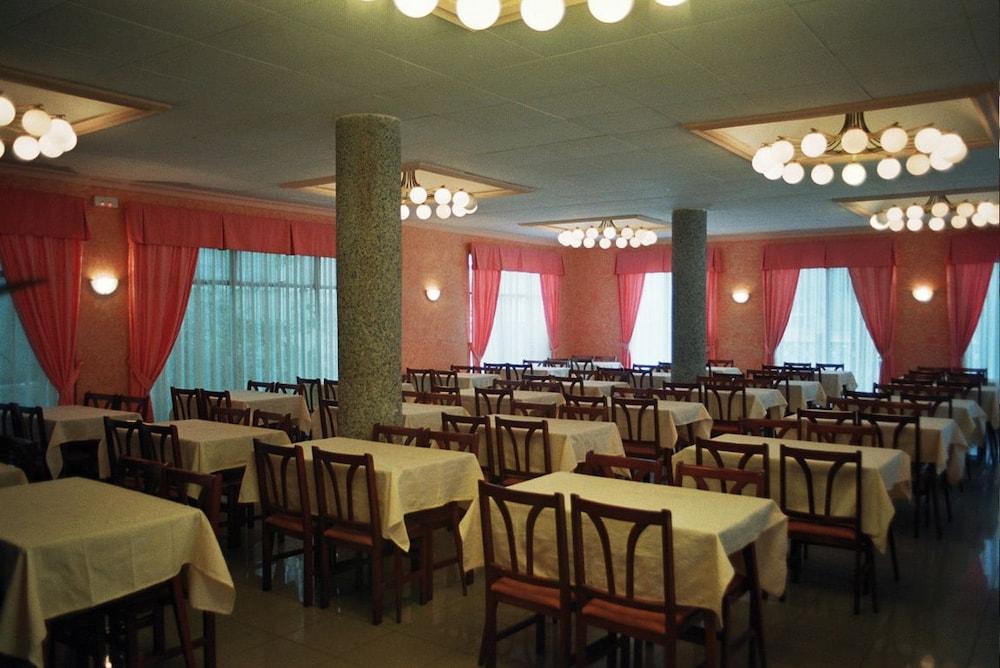 Hotel Fragata 卡里拉 外观 照片