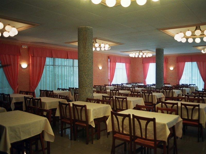 Hotel Fragata 卡里拉 外观 照片